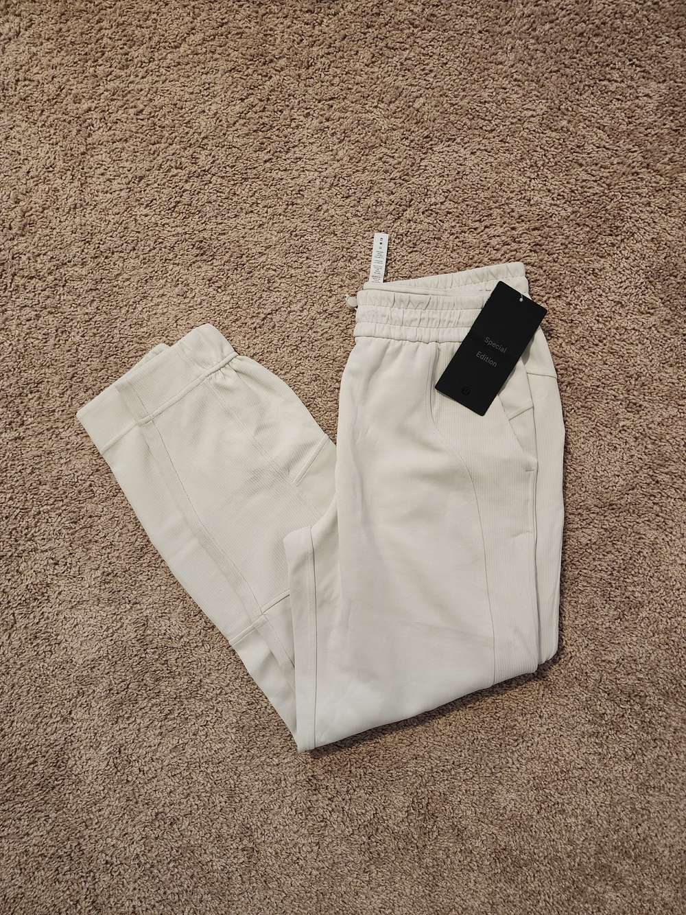 lululemon athletica Brushed Softstreme Ribbed HR Jogger